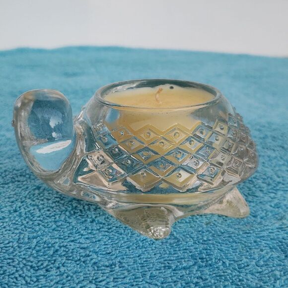 Vintage Avon Fostoria Crystal Turtle Candle - Picture 2 of 10